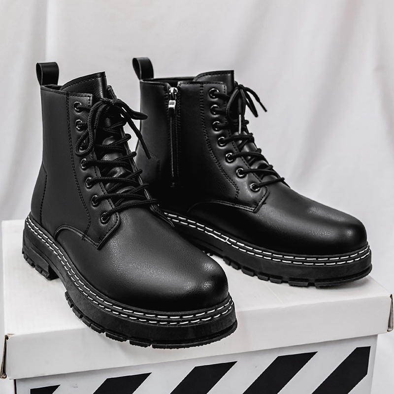 Men's 4-Season Black Patent Le – Guipure Lace Panel recenzja i cena