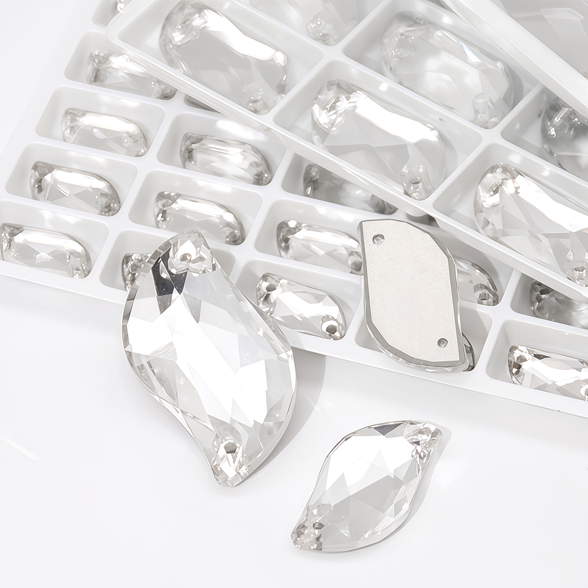 S Shape Sew On Rhinestone Crys – Sew On Rhinestone recenzja i cena