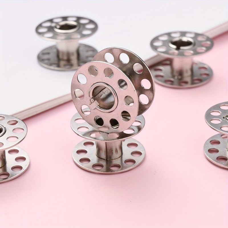 94Pcs Rustproof Metal Bobbins, – Embroidery Craft recenzja i cena