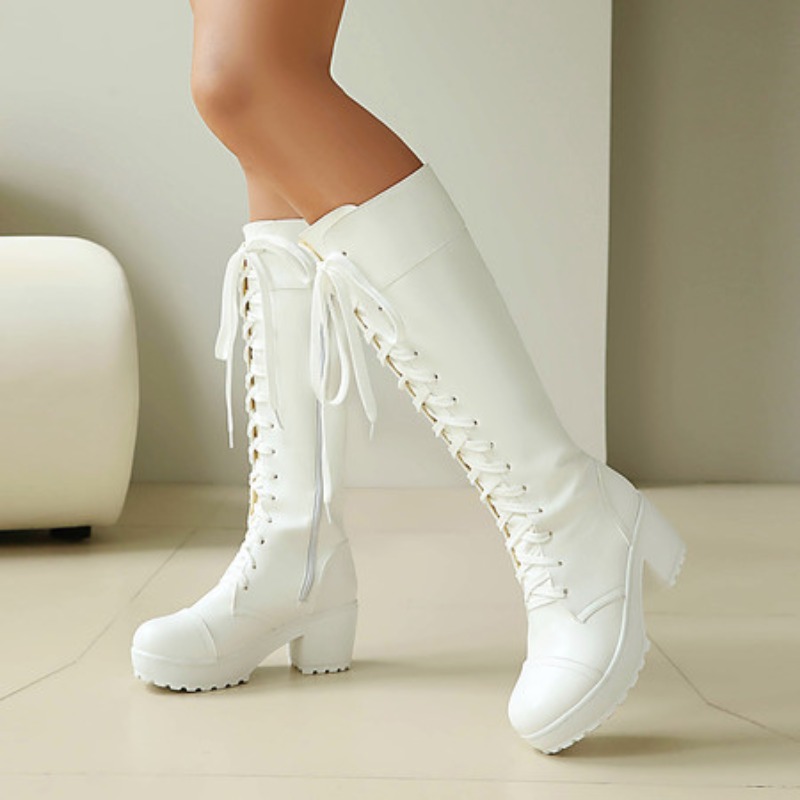 Womens Knee High Lace Up Comba – Guipure Lace Panel recenzja i cena
